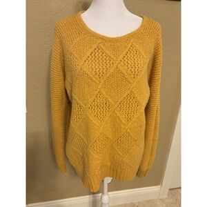 American Eagle Women's Yellow Gold Cable Knit Crew Neck Sweater,‎ Large